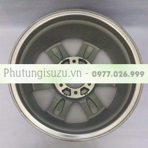 La zăng Isuzu Mux 1 IMG 20181018 183032