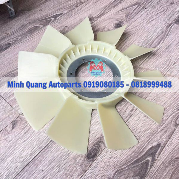 Cánh quạt làm mát két nước Hino 500 Euro 4