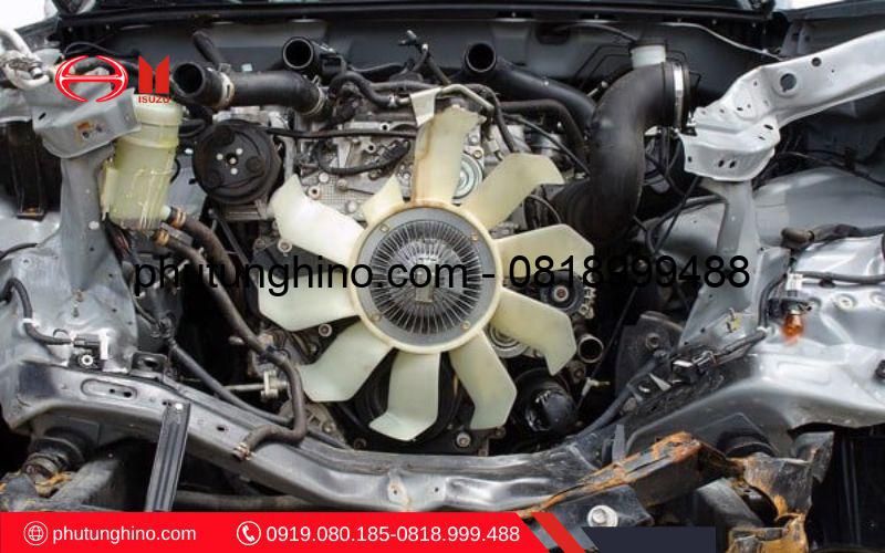 Hướng Dẫn Thay Cánh Quạt Làm Mát Két Nước Cho Xe Hino 300 500 1 Cánh quạt làm mát két nước Hino