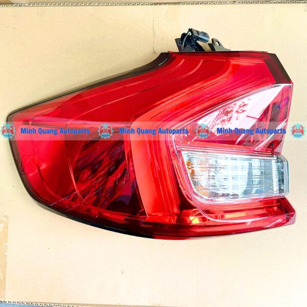 den hau mieng ngoai co led Suzuki XL7.1