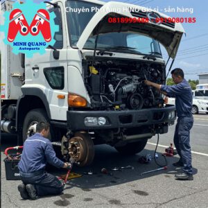 Bầu phanh Hino 500 được thay thế