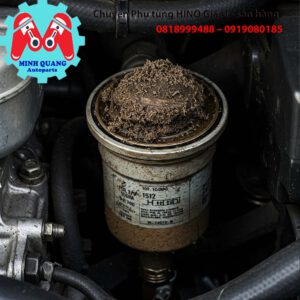 lọc nhiên liệu tinh Hino 300 XZU bị tắc