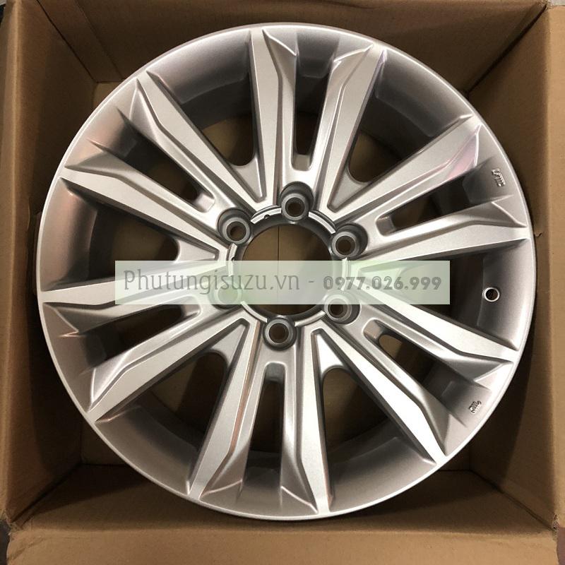 la-zang-dmax.jpg la zang