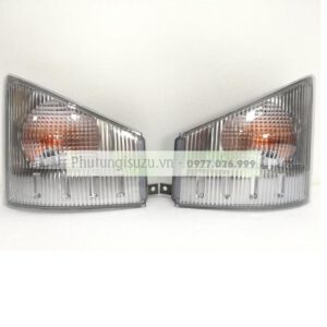 Đèn xi nhan Isuzu NQR 4HK1